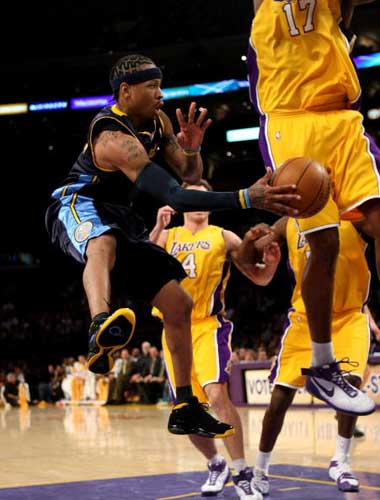 保罗谈当年交易被否决，称与科比本可联手（保罗忆当年交易遭否：本可与科比联手）