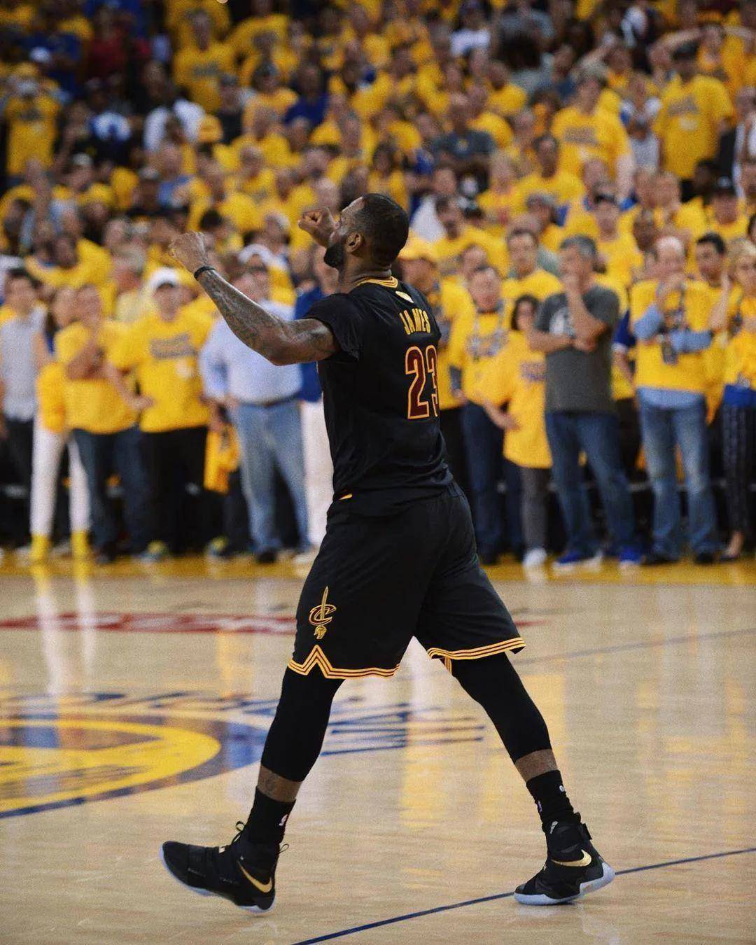 多特vs比利亚雷亚尔：阿德耶米、安塞尔米诺、帕尔特伊出战（多特对阵比利亚雷亚尔：阿德耶米、安塞尔米诺、帕尔特伊登场）