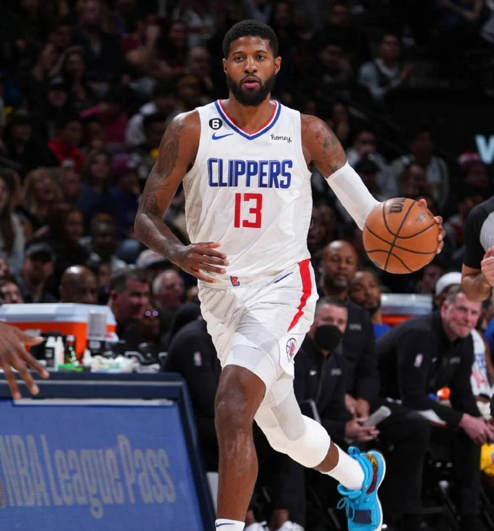 记者：姆巴佩和赫伊森回归训练，但不确定前者能否在本轮登场（记者：姆巴佩、赫伊森已恢复训练，姆巴佩本轮出战成疑）